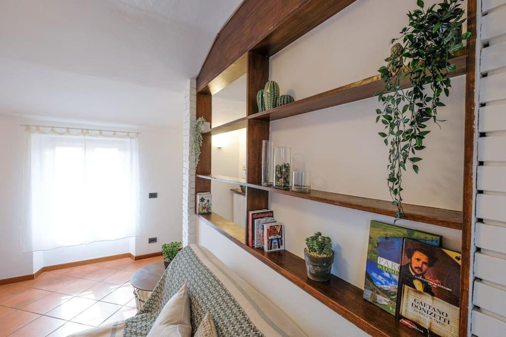 Intero Alloggio: Frida'S Apartment Bergame Extérieur photo